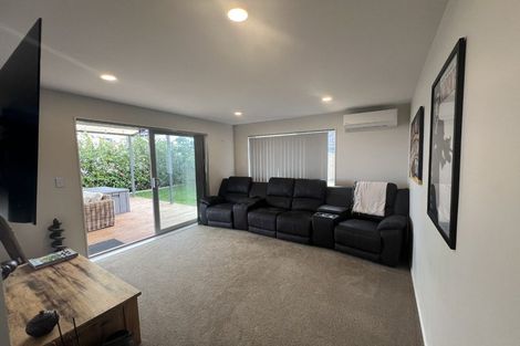 Photo of property in 117 Alec Craig Way, Gulf Harbour, Whangaparaoa, 0930