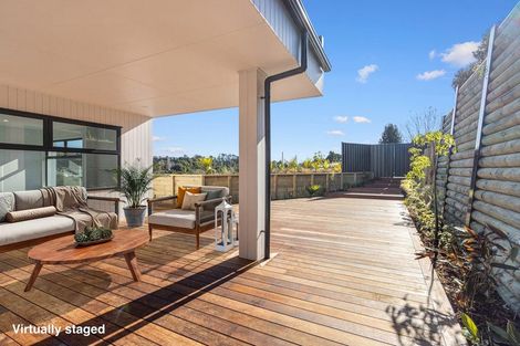 Photo of property in 228a Heta Road, Merrilands, New Plymouth, 4312