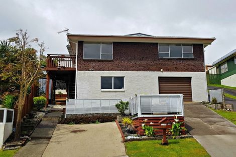 Photo of property in 1/51 Shanaway Rise, Hillcrest, Auckland, 0627