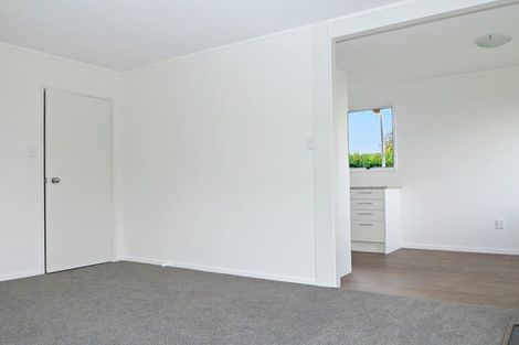 Photo of property in 380 East Coast Road, Sunnynook, Auckland, 0630