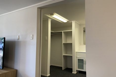 Photo of property in 22 Marie Crescent, Te Atatu South, Auckland, 0610