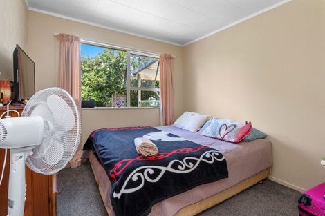 Photo of property in 8b Glover Place, Onerahi, Whangarei, 0110