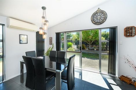 Photo of property in 20 Grey Street, Marton, 4710