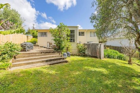 Photo of property in 9 Blacks Road, Greenhithe, Auckland, 0632