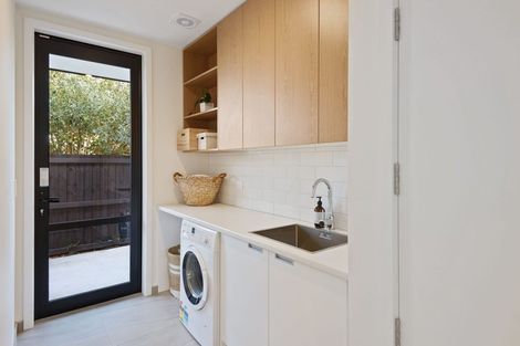 Photo of property in 7 Campana Lane, St Albans, Christchurch, 8052