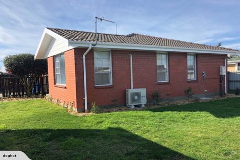 Photo of property in 98 Brynley Street, Hornby, Christchurch, 8042