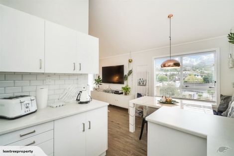 Photo of property in 1/50 Stapleford Crescent, Browns Bay, Auckland, 0630
