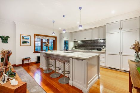 Photo of property in 2 Glen Road, Kelburn, Wellington, 6012