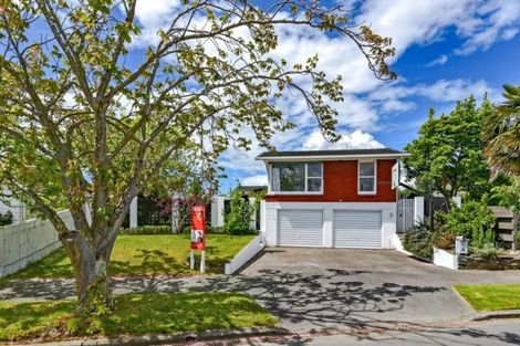 Photo of property in 5 Kirkdale Place, Avonhead, Christchurch, 8042