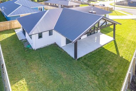 Photo of property in 30 Oldfield Lane, Marton, 4710