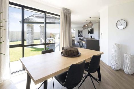 Photo of property in 39b Rangimaarie Crescent, Snells Beach, 0920