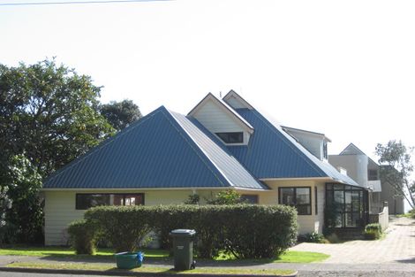 Photo of property in 121b Pohutukawa Avenue, Ohope, 3121