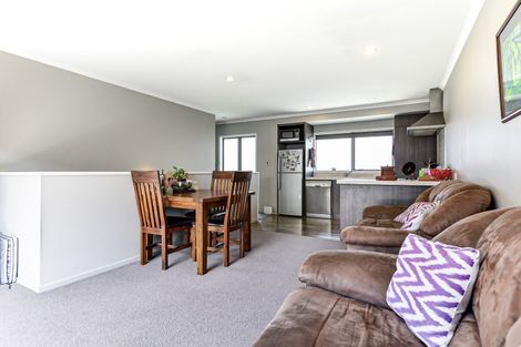 Photo of property in 10u4 Dowding Street, Melville, Hamilton, 3206