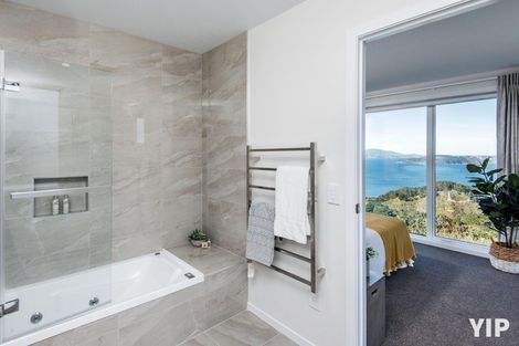 Photo of property in 8 Cessna Way, Newlands, Wellington, 6037