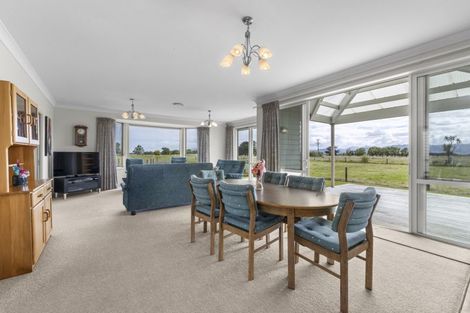 Photo of property in 168a Bush Road, Pipiroa, Thames, 3574