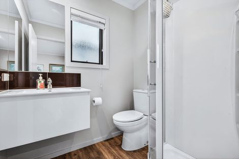 Photo of property in 18 Rangikatea Road, Omori, Turangi, 3381