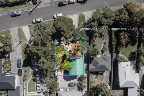 Photo of property in 33a Fairmount Road, Titirangi, Auckland, 0604