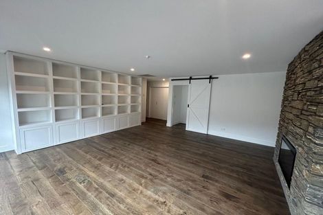 Photo of property in 11 Old Racecourse Road, Albert Town, Wanaka, 9305