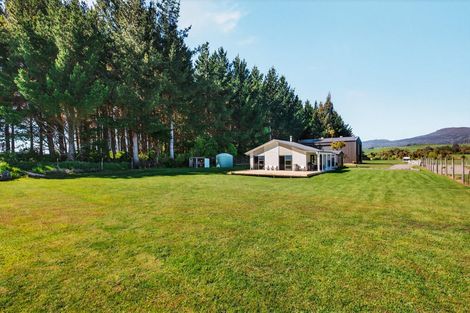 Photo of property in 18 Rangikatea Road, Omori, Turangi, 3381