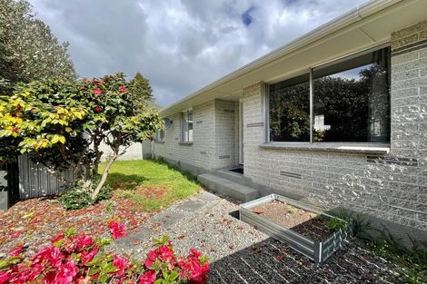 Photo of property in 58f1- Oregon Drive, Maoribank, Upper Hutt, 5018