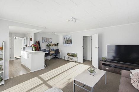 Photo of property in 25a Manawa Avenue, Raumati Beach, Paraparaumu, 5032