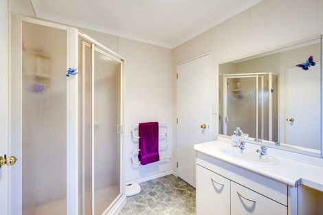 Photo of property in 17 Pukekura Place, Taradale, Napier, 4112