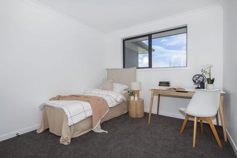Photo of property in 12 Taurangawaka Road, One Tree Point, 0118