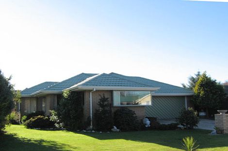 Photo of property in 25 Thompsons Road, Belfast, Christchurch, 8051