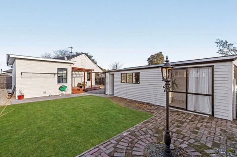 Photo of property in 24 Heathglen Avenue, Parklands, Christchurch, 8083