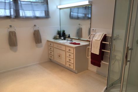 Photo of property in 2 Panorama Drive, Parahaki, Whangarei, 0112