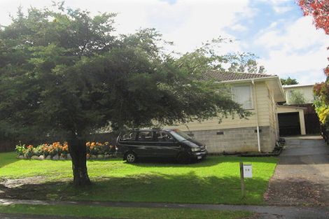 Photo of property in 16 Marvon Downs Avenue, Pakuranga Heights, Auckland, 2010