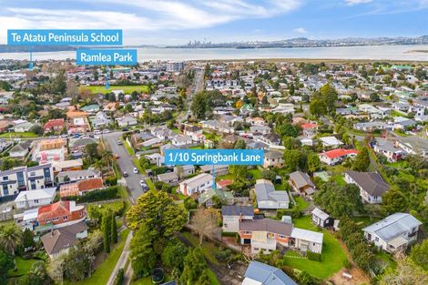 Photo of property in 1/10 Springbank Lane, Te Atatu Peninsula, Auckland, 0610