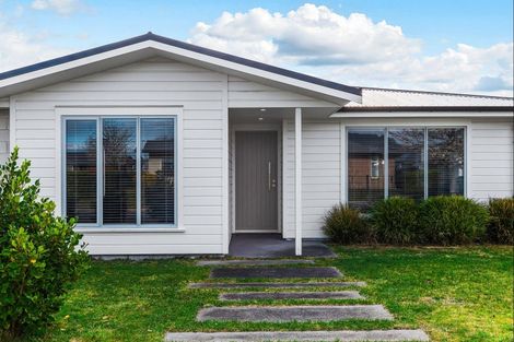 Photo of property in 28 Bastille Court, Rangatira Park, Taupo, 3330