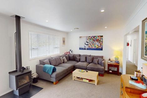 Photo of property in 135 Rua Avenue, Waitarere Beach, Levin, 5510