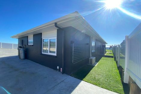 Photo of property in 295 Kitchener Road, Pukekohe, 2120