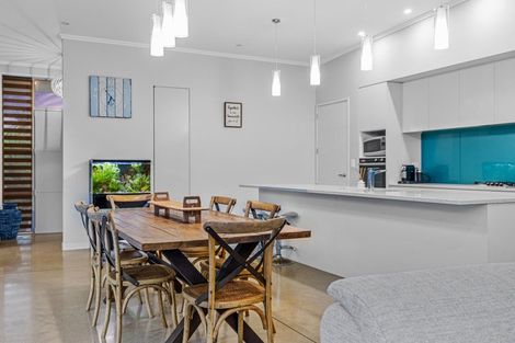 Photo of property in 11 Oceania Sands Way, Papamoa Beach, Papamoa, 3118