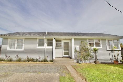 Photo of property in 57 Chingford Close, Mangere, Auckland, 2022