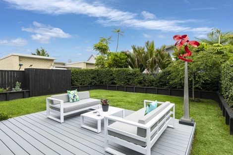 Photo of property in 19 Harakeke Road, Hobsonville, Auckland, 0616