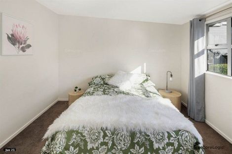 Photo of property in 10 Erlestoke Crescent, Churton Park, Wellington, 6037