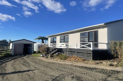 Photo of property in 380 Kaipara Coast Highway, Helensville, Kaukapakapa, 0871