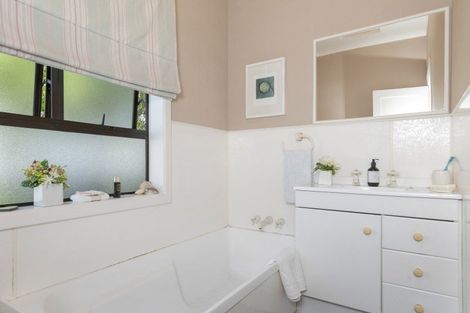 Photo of property in 10 Collins Street, Te Hapara, Gisborne, 4010