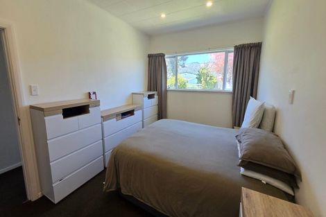 Photo of property in 64 Athlone Crescent, Avalon, Lower Hutt, 5011