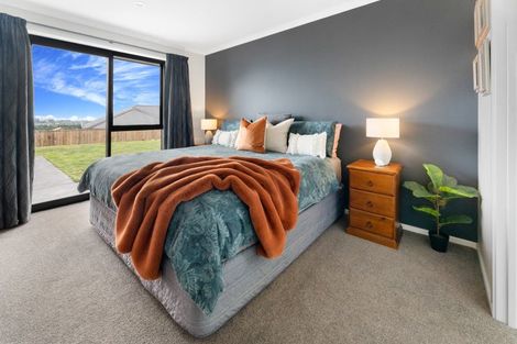Photo of property in 66 Katania Heights, Brightwater, 7022