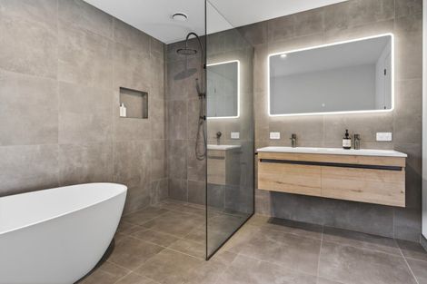 Photo of property in 10 Lakeview Lane, Mangawhai, 0573