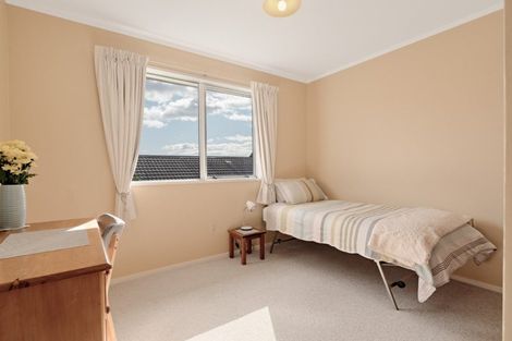 Photo of property in 33 Cumberland Crescent, Welcome Bay, Tauranga, 3112