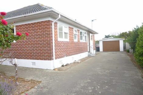 Photo of property in 2 Kawaka Street, Riccarton, Christchurch, 8041