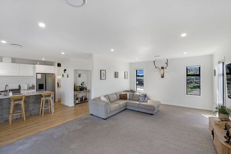 Photo of property in 8 Whariki Crescent, Flaxmere, Hastings, 4120