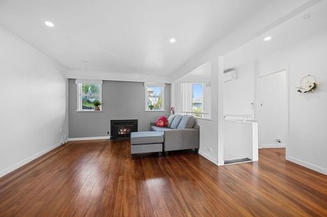 Photo of property in 29a Auld Street, Torbay, Auckland, 0630