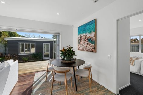 Photo of property in 14 Whitfield Street, Sumner, Christchurch, 8081