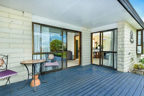 Photo of property in 42b Medina Crescent, Parklands, Christchurch, 8083